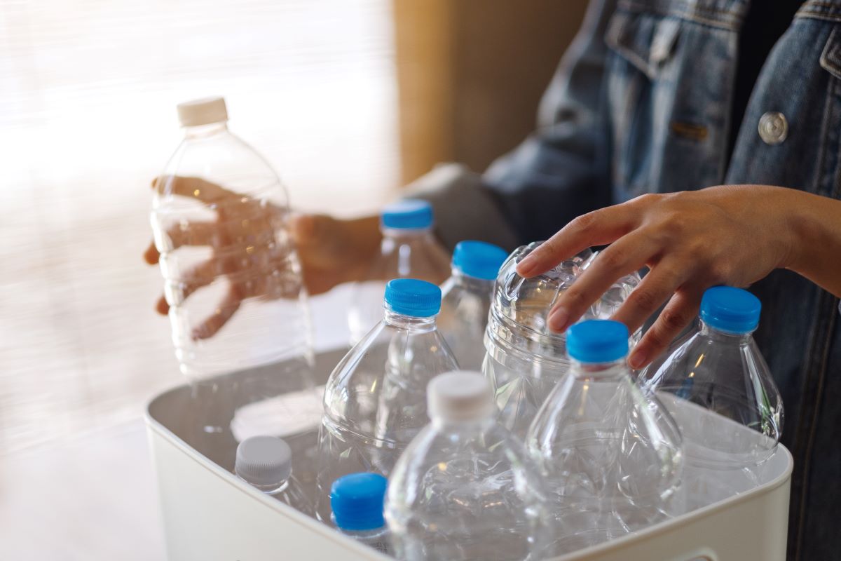How Many Plastic Water Bottles Are Used Each Day