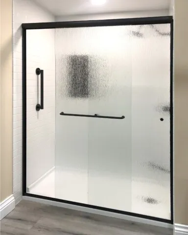 Attractive. Low-Maintenance. Cedar Rapids Tub-to-Shower Conversions.