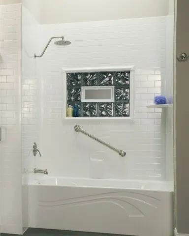 Completing Swift Shower-to-Tub Conversions in Cedar Rapids